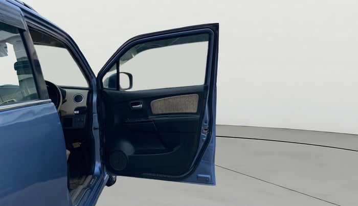 2018 Maruti Wagon R 1.0 VXI+ (O) MT, Petrol, Manual, 77,293 km, RHS Front Door