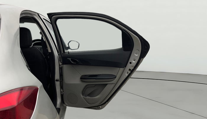 2019 Tata Tiago XZ PETROL, Petrol, Manual, 82,748 km, RHS Rear Door