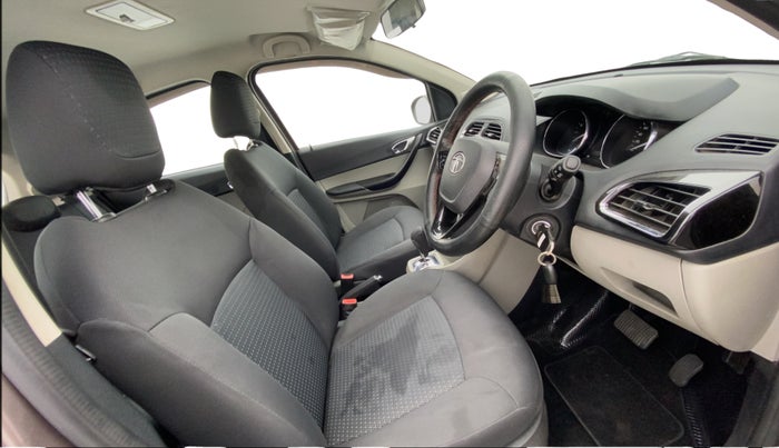 2018 Tata Tiago XZA PETROL, Petrol, Automatic, 99,435 km, Right Side Front Door Cabin