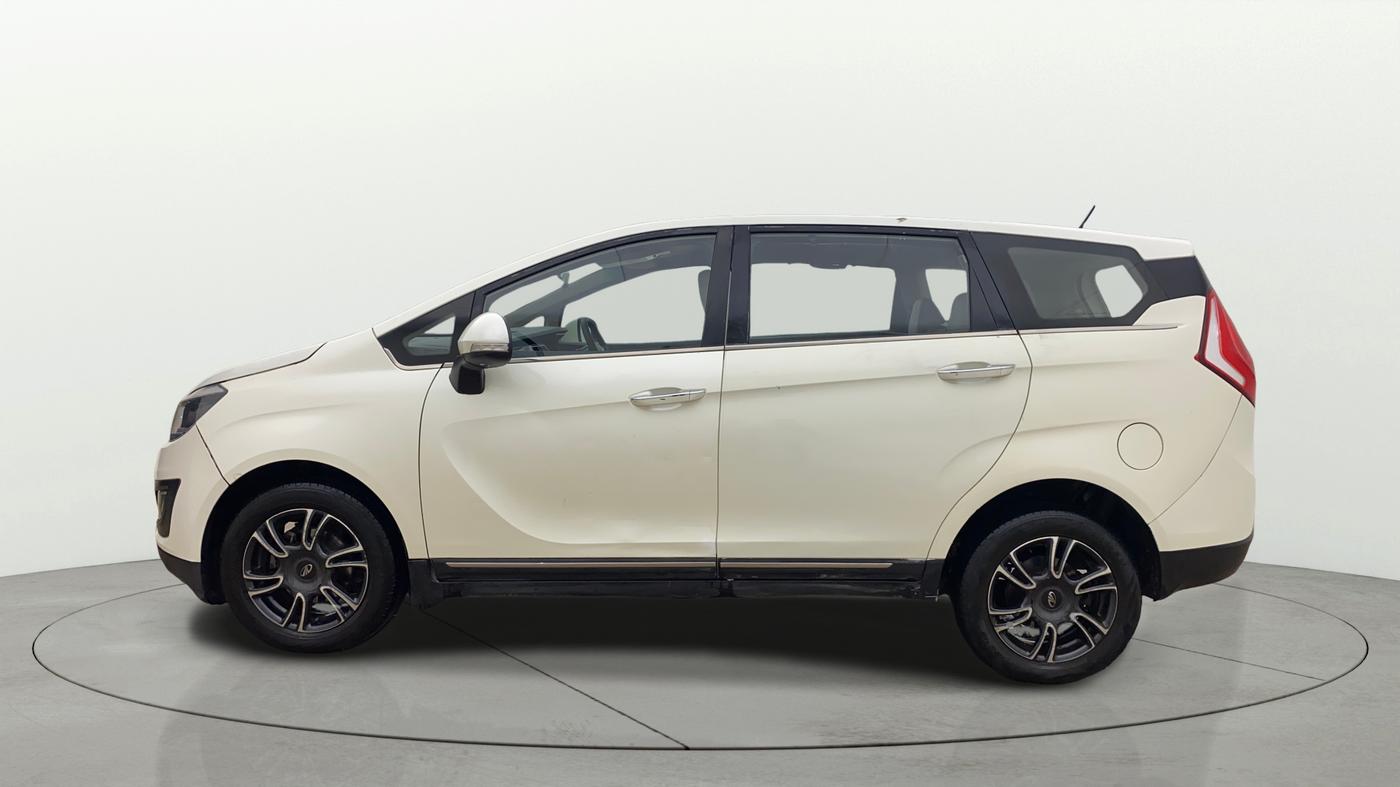 2018 Mahindra MARAZZO M8 7 STR, Diesel, Manual, 1,31,905 km, Left Side