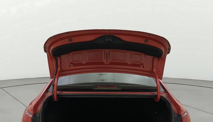 2019 Hyundai Verna 1.6 VTVT SX + AT, Petrol, Automatic, 62,731 km, Boot Door Open