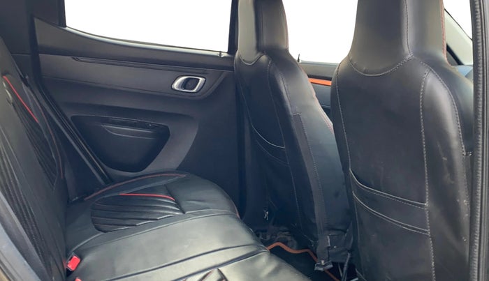 2021 Renault Kwid CLIMBER 1.0 AMT (O), Petrol, Automatic, 20,408 km, Right Side Rear Door Cabin