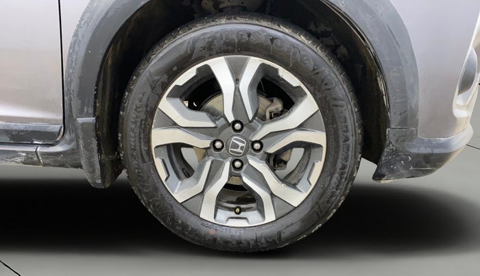 2018 Honda WR-V 1.2L I-VTEC VX MT, Petrol, Manual, 1,20,118 km, Right Front Wheel