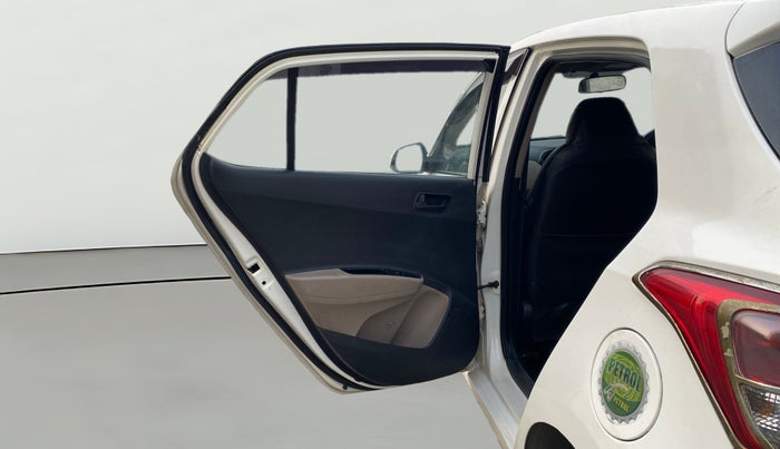 2015 Hyundai Grand i10 MAGNA 1.2 KAPPA VTVT, Petrol, Manual, 63,319 km, LHS Rear Door