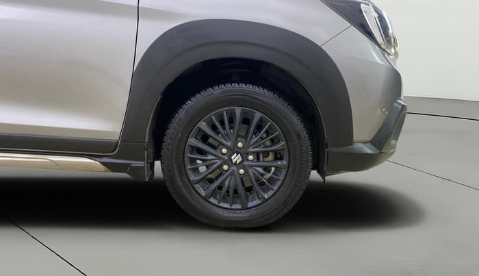 2020 Maruti XL6 ALPHA MT, Petrol, Manual, 41,021 km, Right Front Wheel