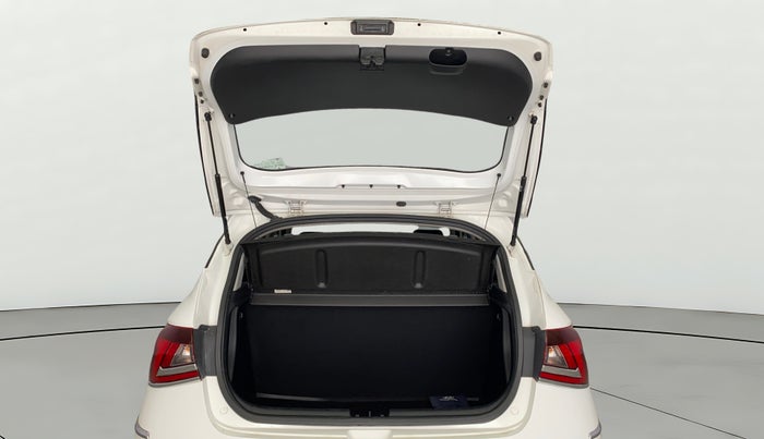 2021 Hyundai NEW I20 SPORTZ 1.0T GDI IMT, Petrol, Manual, 10,656 km, Boot Door Open