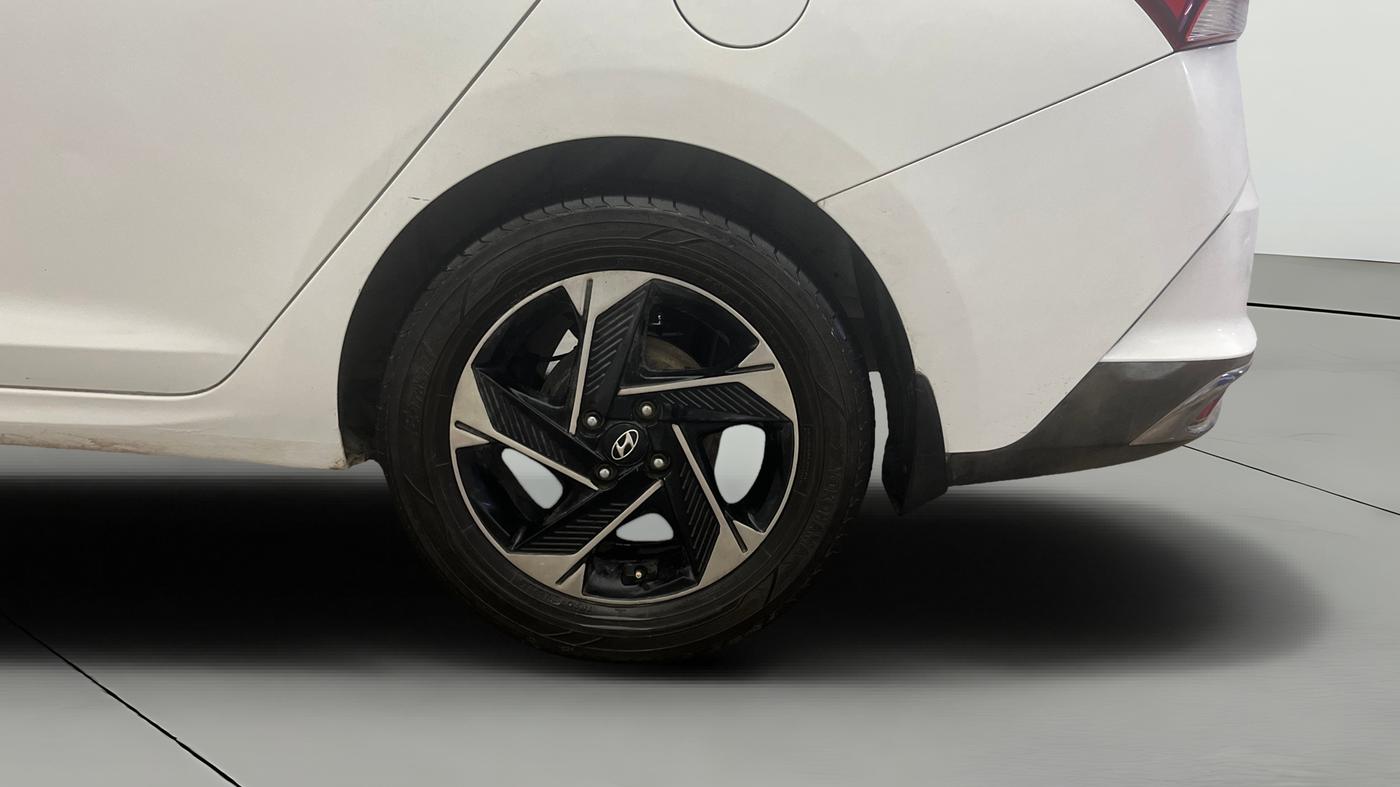 2019 Hyundai Verna 1.6 VTVT SX + AT, Petrol, Automatic, 74,540 km, Left Rear Wheel