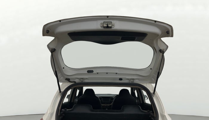 2015 Hyundai Grand i10 MAGNA 1.2 KAPPA VTVT, Petrol, Manual, 15,790 km, Boot Door Open