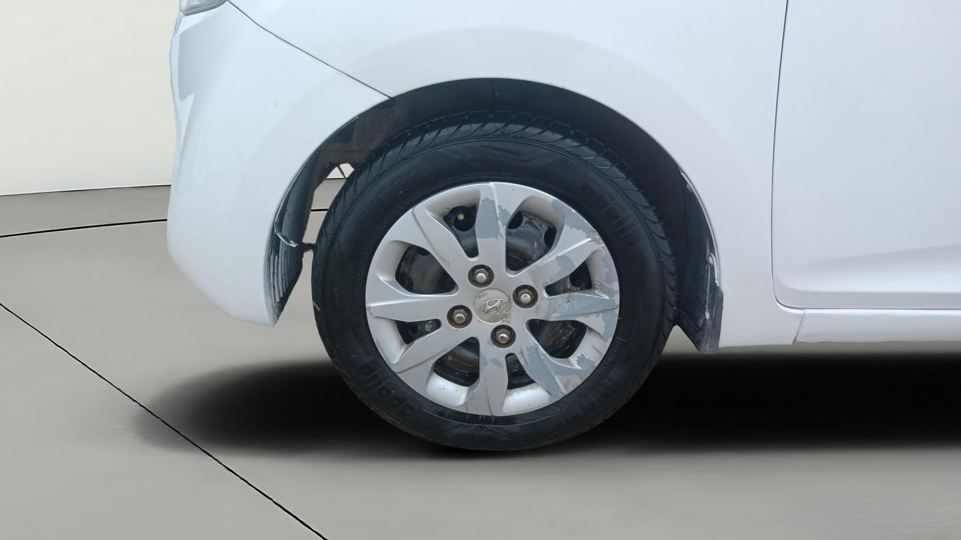 2018 Hyundai Eon MAGNA +, Petrol, Manual, 84,569 km, Left Front Wheel