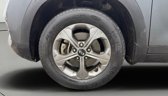 2020 KIA SELTOS HTK PLUS 1.5, Petrol, Manual, 57,489 km, Left Front Wheel