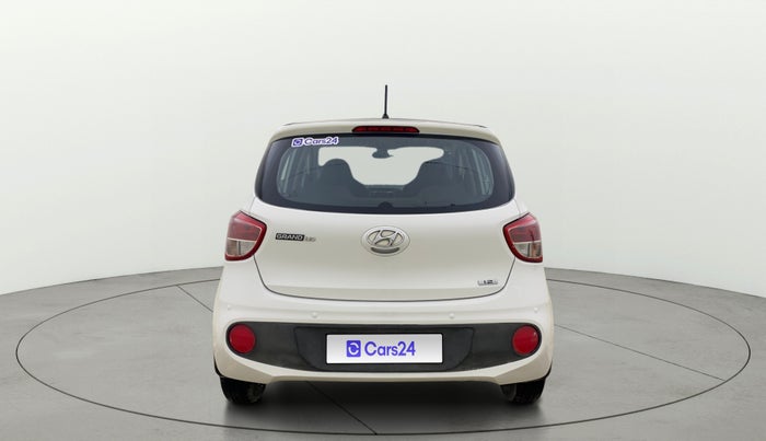 2017 Hyundai Grand i10 MAGNA 1.2 KAPPA VTVT, Petrol, Manual, 11,159 km, Back/Rear