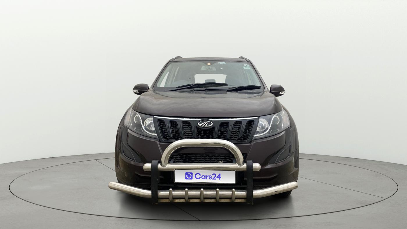 2016 Mahindra XUV500 W4, Diesel, Manual, 49,217 km, Front