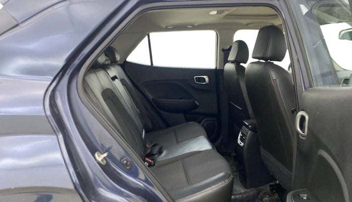 2020 Hyundai VENUE SX 1.0 (O) TURBO IMT, Petrol, Manual, 34,151 km, Right Side Rear Door Cabin