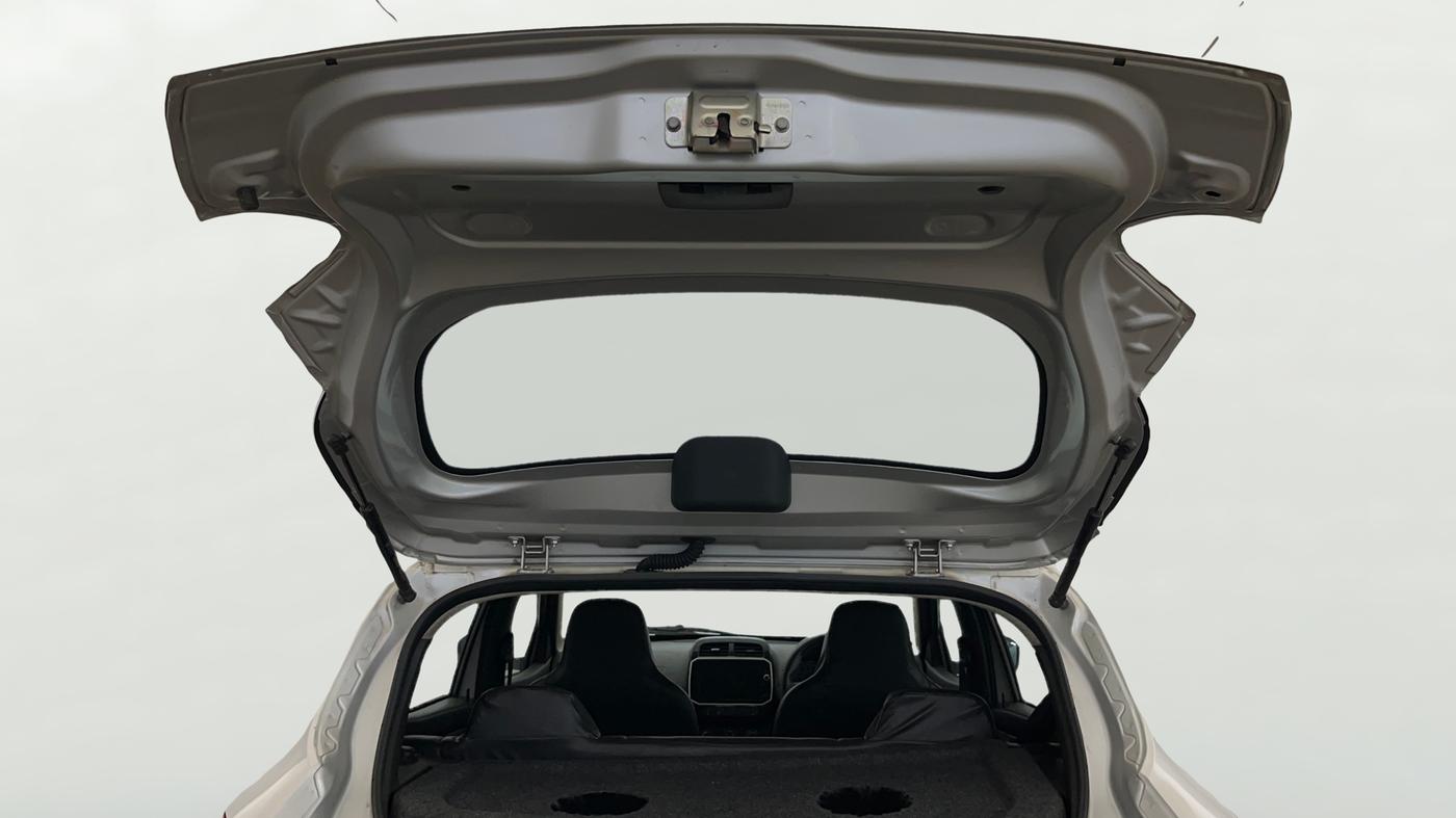 2023 Renault Kwid CLIMBER MT 1.0, Petrol, Manual, 24,561 km, Boot Door Open