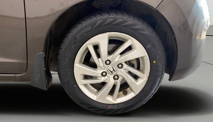 2016 Honda Jazz 1.2L I-VTEC V AT, Petrol, Automatic, 82,456 km, Right Front Wheel