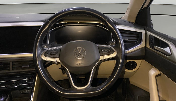 2023 Volkswagen VIRTUS TOPLINE TSI 1.0 AT, Petrol, Automatic, 74,418 km, Steering Wheel Close Up
