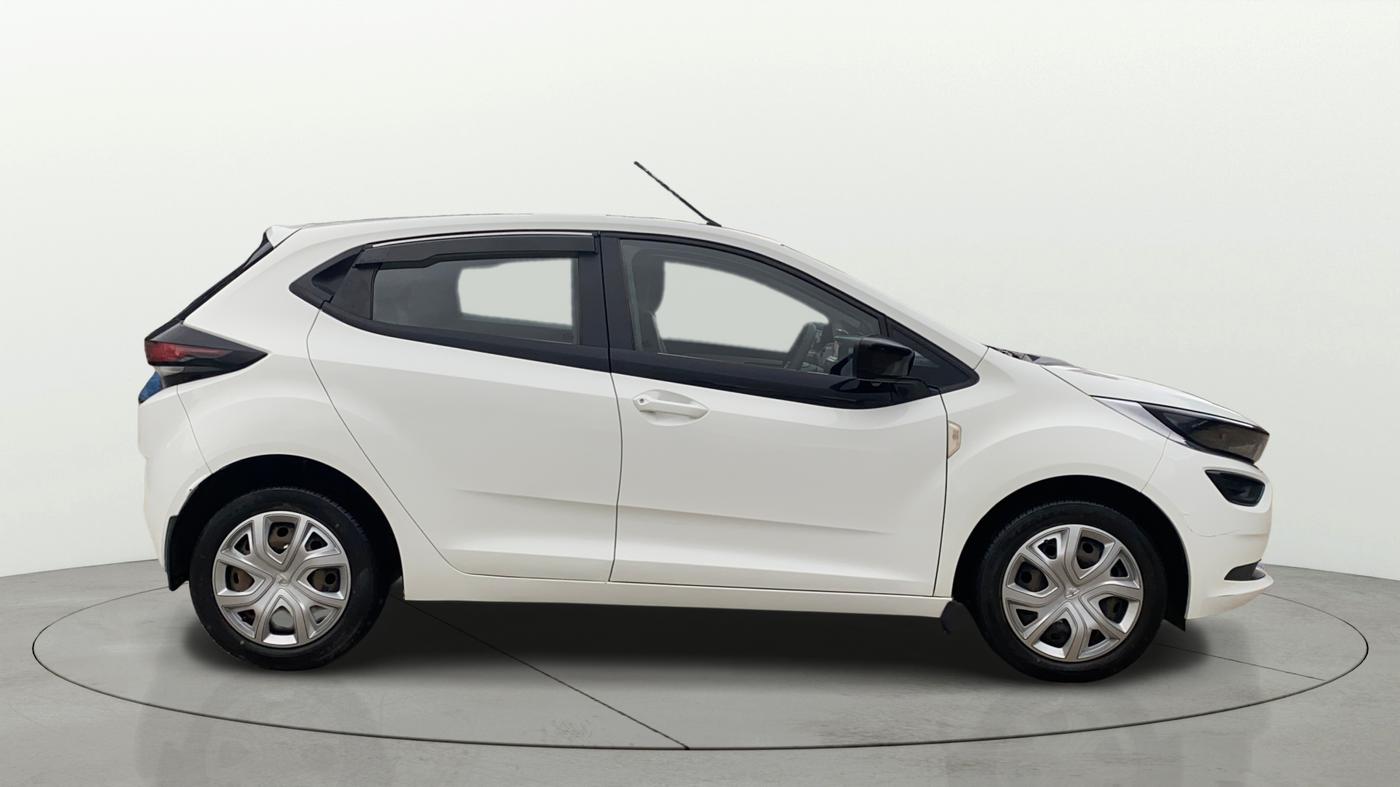 2021 Tata ALTROZ XM PLUS PETROL, Petrol, Manual, 28,422 km, Right Side View