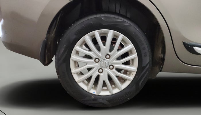 2021 Maruti Dzire ZXI, Petrol, Manual, 56,220 km, Right Rear Wheel