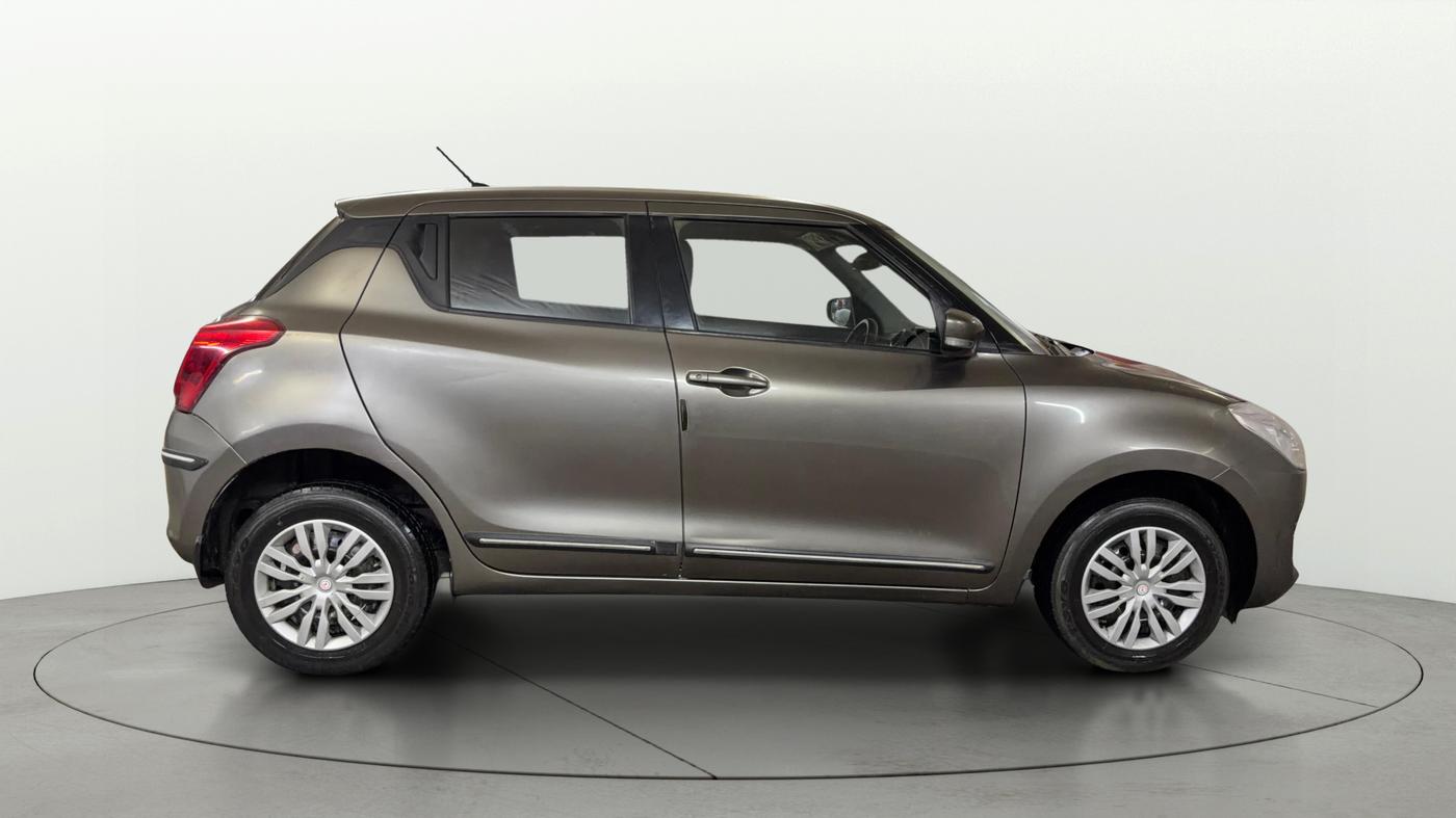 2019 Maruti Swift VXI, CNG, Manual, 68,179 km, Right Side View