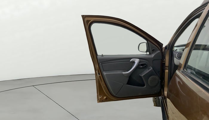 2013 Renault Duster 85 PS RXE DIESEL, Diesel, Manual, 1,00,493 km, LHS Front Door