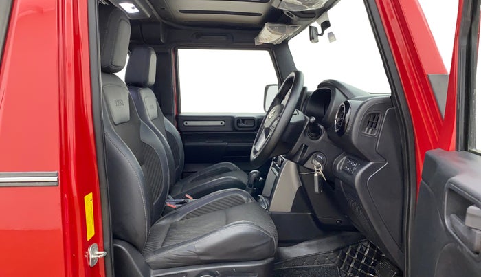 2021 Mahindra Thar LX PETROL HT 4WD AT, Petrol, Automatic, 25,244 km, Right Side Front Door Cabin