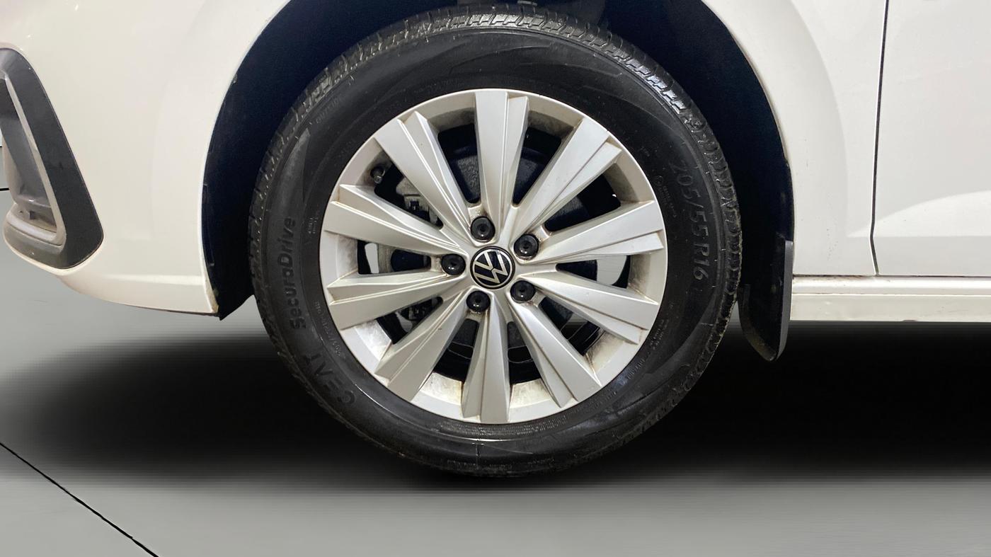 2024 Volkswagen VIRTUS HIGHLINE TSI 1.0 MT, Petrol, Manual, 6,662 km, Left Front Wheel