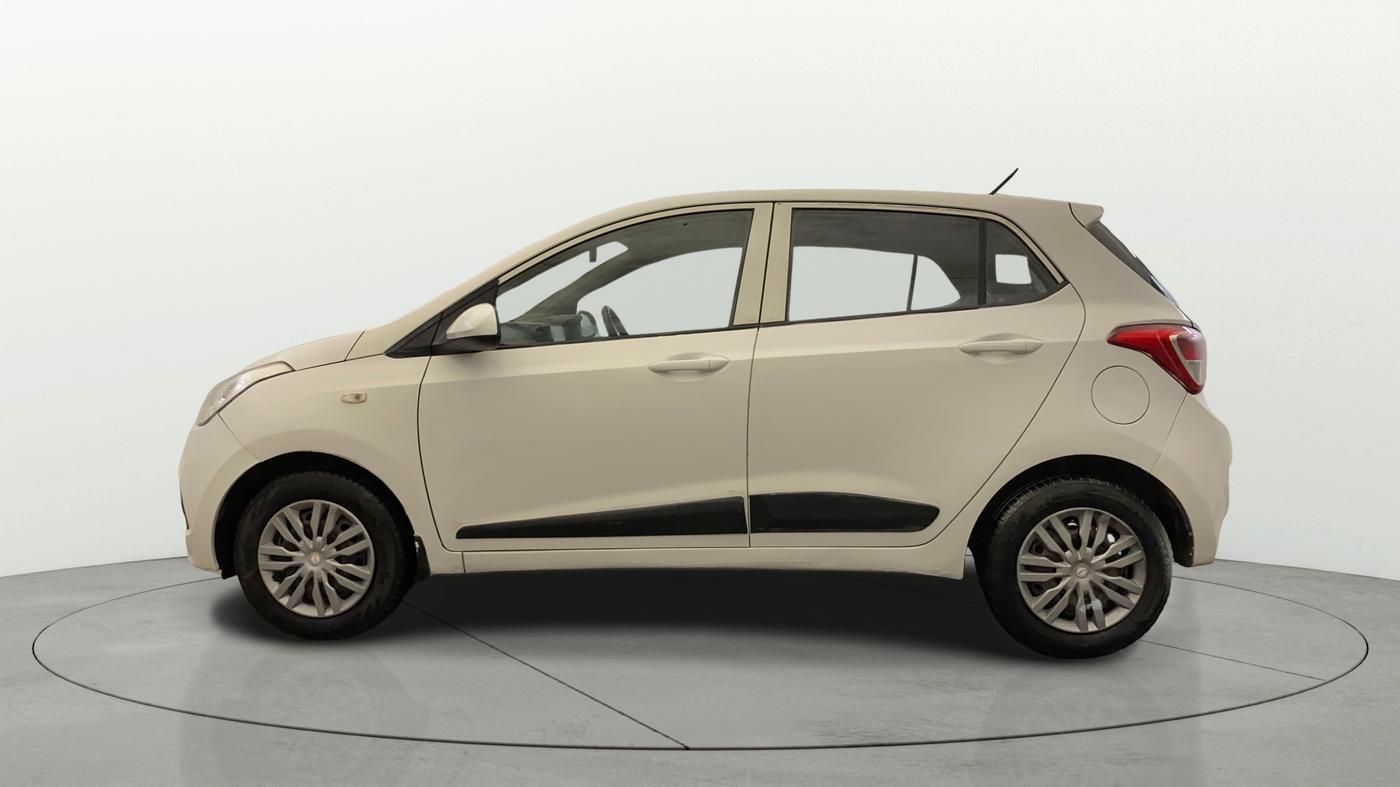 2015 Hyundai Grand i10 MAGNA 1.2 KAPPA VTVT, Petrol, Manual, 48,028 km, Left Side
