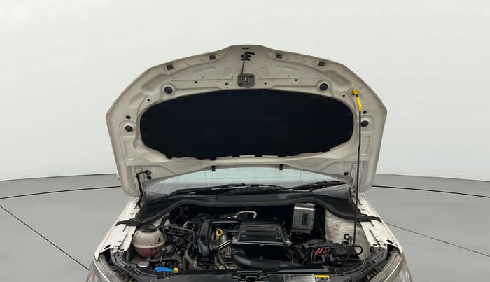 2020 Skoda Rapid ACTIVE 1.0 TSI, Petrol, Manual, 67,815 km, Open Bonet