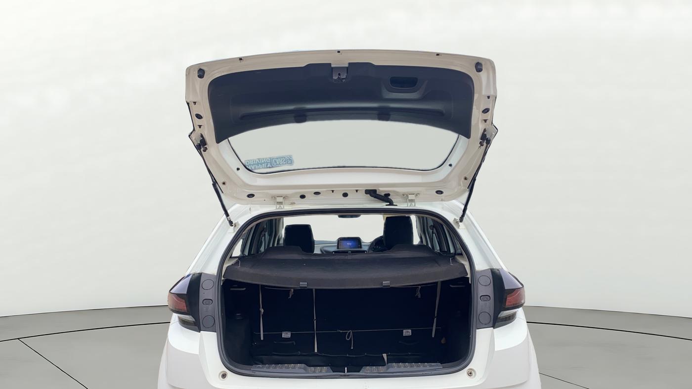 2021 Tata ALTROZ XM PLUS PETROL, Petrol, Manual, 28,422 km, Boot Door Open