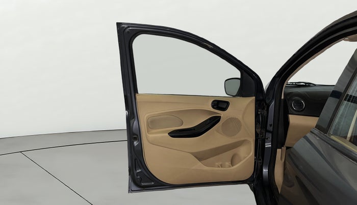 2017 Ford Figo Aspire TITANIUM 1.2 PETROL, Petrol, Manual, 58,060 km, LHS Front Door