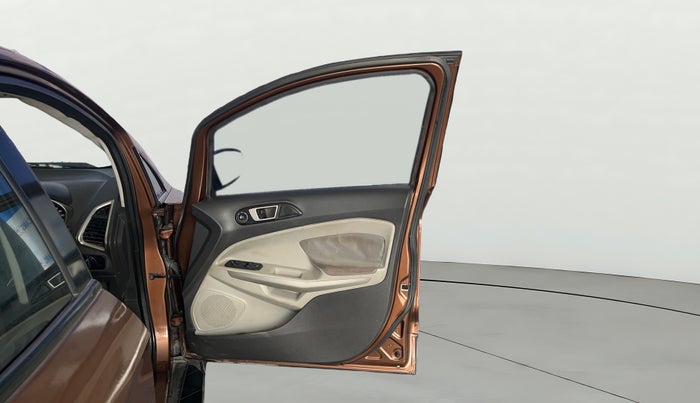 2017 Ford Ecosport TITANIUM 1.5L PETROL, Petrol, Manual, 1,22,866 km, RHS Front Door