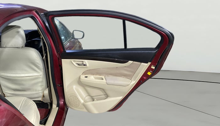 2015 Maruti Ciaz VXI+, Petrol, Manual, 20,670 km, RHS Rear Door