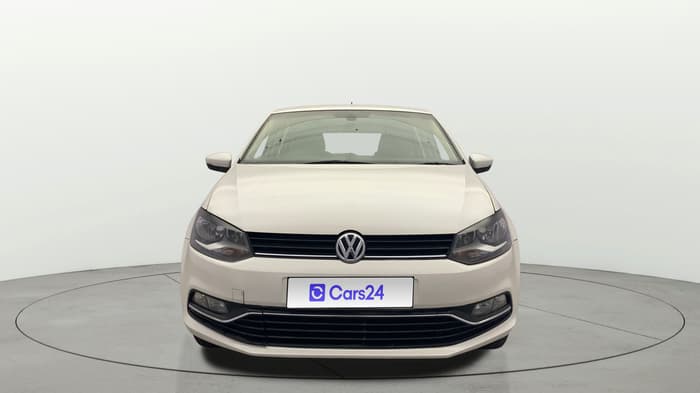 2016 Volkswagen Polo HIGHLINE1.2L, Petrol, Manual, 61,619 km, Front