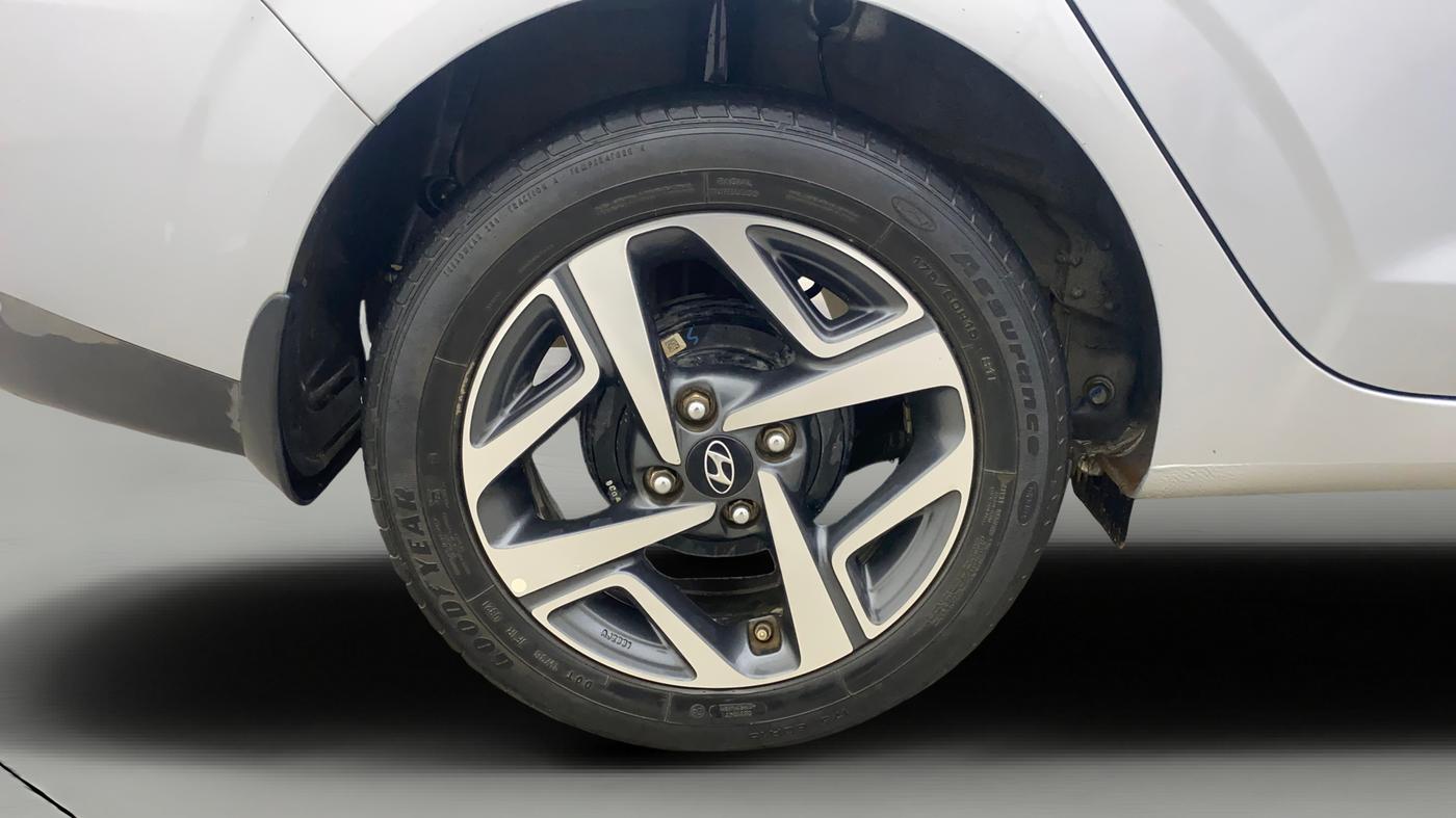 2021 Hyundai AURA SX PLUS 1.2 AMT, Petrol, Automatic, 26,914 km, Right Rear Wheel