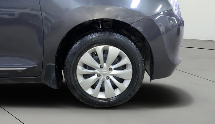 2017 Maruti Baleno DELTA PETROL 1.2, Petrol, Manual, 72,310 km, Right Front Wheel