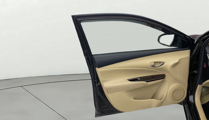 2021 Toyota YARIS G MT, Petrol, Manual, 53,539 km, LHS Front Door