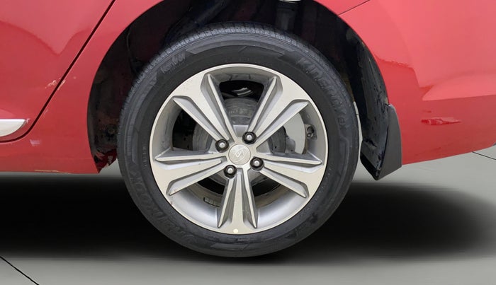 2018 Hyundai Verna 1.6 VTVT SX O, Petrol, Manual, 59,120 km, Left Rear Wheel