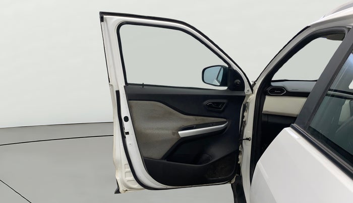 2022 Nissan MAGNITE XE, Petrol, Manual, 37,032 km, LHS Front Door