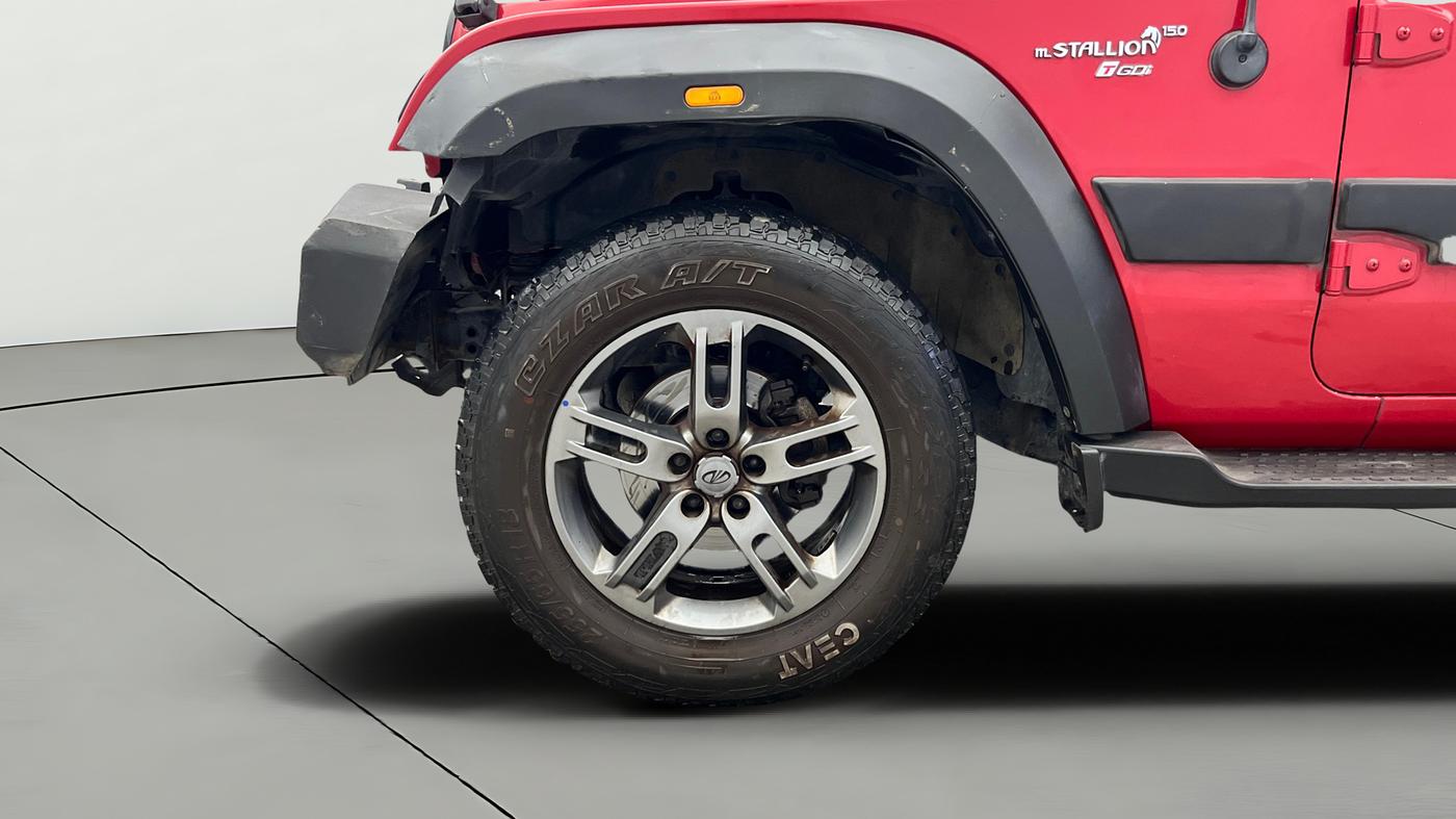 2021 Mahindra Thar LX  P 4WD AT CONVERTIBLE, Petrol, Automatic, 39,461 km, Left Front Wheel