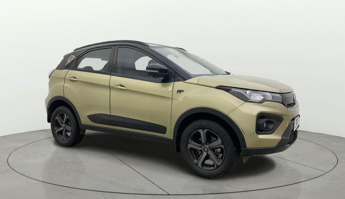2022 Tata NEXON XZA PLUS (PREMIUM) KAZIRANGA DIESEL, Diesel, Automatic, 68,688 km, Right Front Diagonal