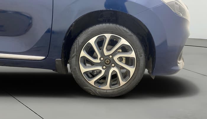 2022 Maruti Baleno ALPHA PETROL 1.2, Petrol, Manual, 39,536 km, Right Front Wheel