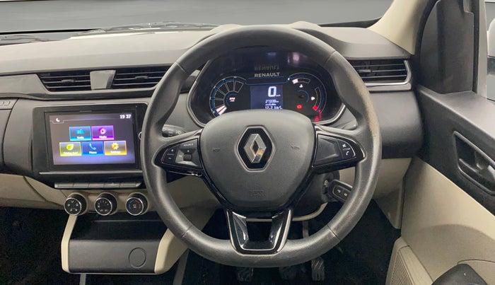 2021 Renault TRIBER RXT, Petrol, Manual, 27,336 km, Steering Wheel Close Up
