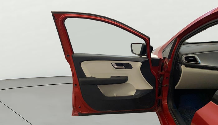 2021 Tata ALTROZ XZ PETROL, Petrol, Manual, 8,394 km, LHS Front Door