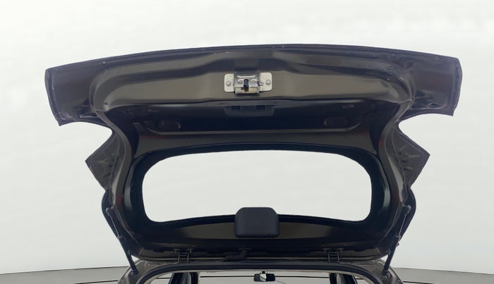 2017 Renault Kwid RXT 0.8, Petrol, Manual, 99,918 km, Boot Door Open