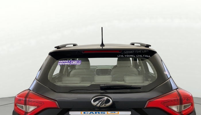 2020 Mahindra XUV300 W8 (O) 1.2 PETROL, Petrol, Manual, 44,951 km, Rear Windshield