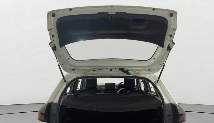 2021 Tata ALTROZ XE PETROL, Petrol, Manual, 32,631 km, Boot Door Open