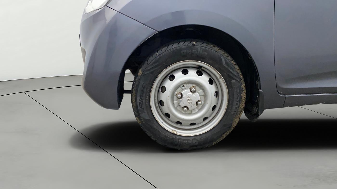 2018 Hyundai Eon ERA +, Petrol, Manual, 52,744 km, Left Front Wheel