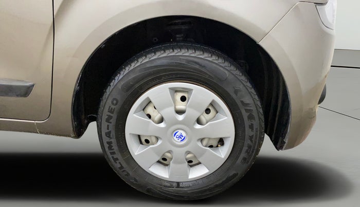 2019 Maruti New Wagon-R LXI CNG 1.0, CNG, Manual, 69,411 km, Right Front Wheel