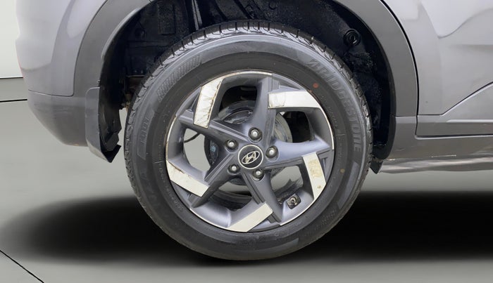 2021 Hyundai VENUE SX 1.5 (O) EXECUTIVE CRDI, Diesel, Manual, 73,651 km, Right Rear Wheel