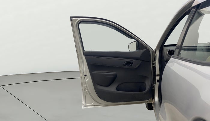 2016 Renault Kwid RXT 0.8, Petrol, Manual, 73,050 km, LHS Front Door